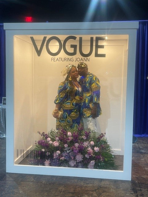 Build Plans for Vogue Photo Booth